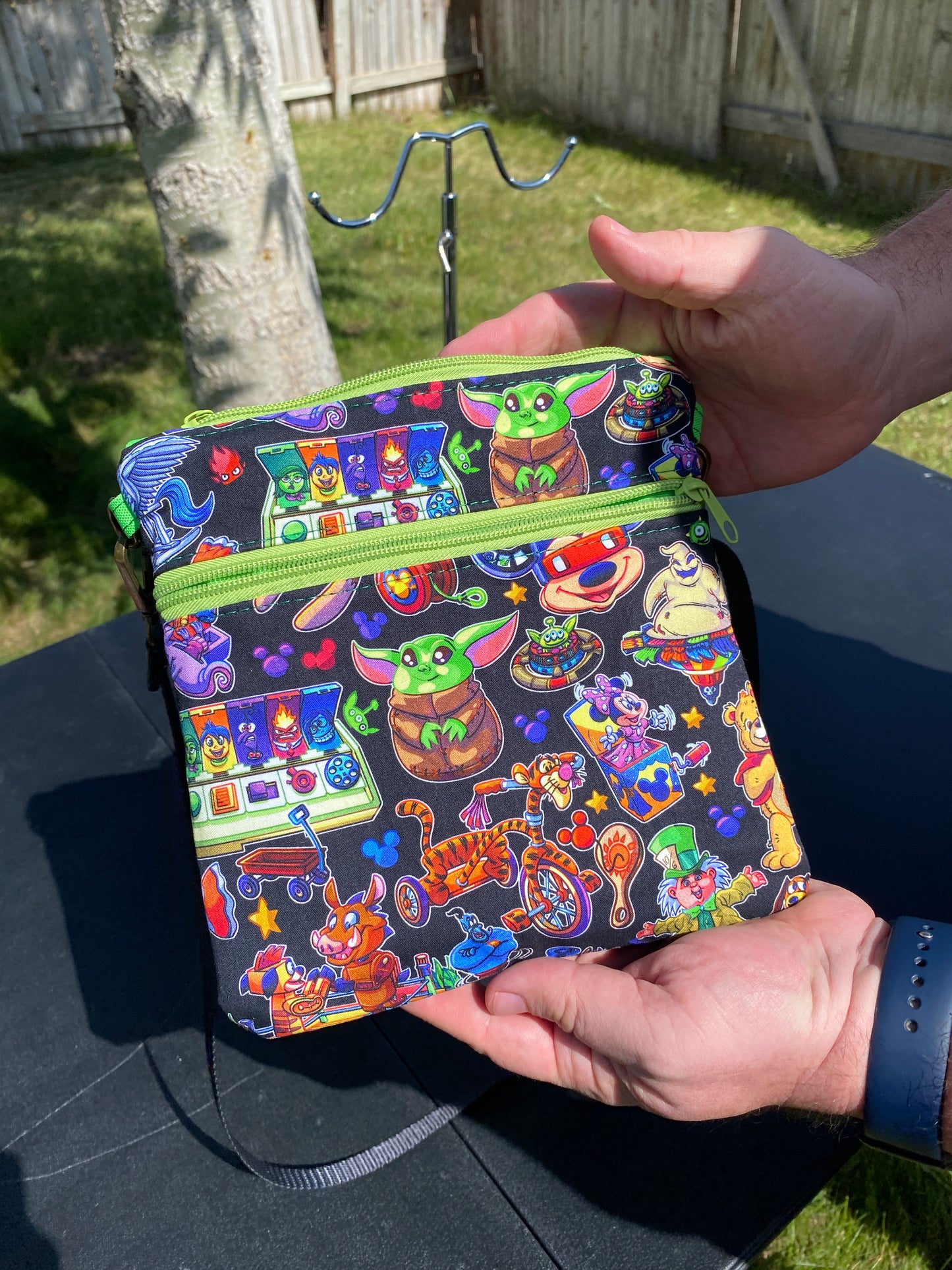 Zippy Shoulder Bag - Disney Characters on Black