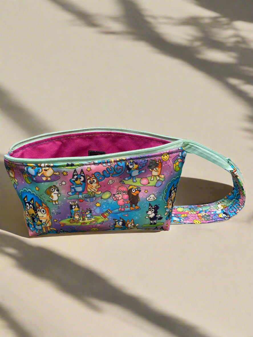 Bluey theme family and friends Zipper pouch