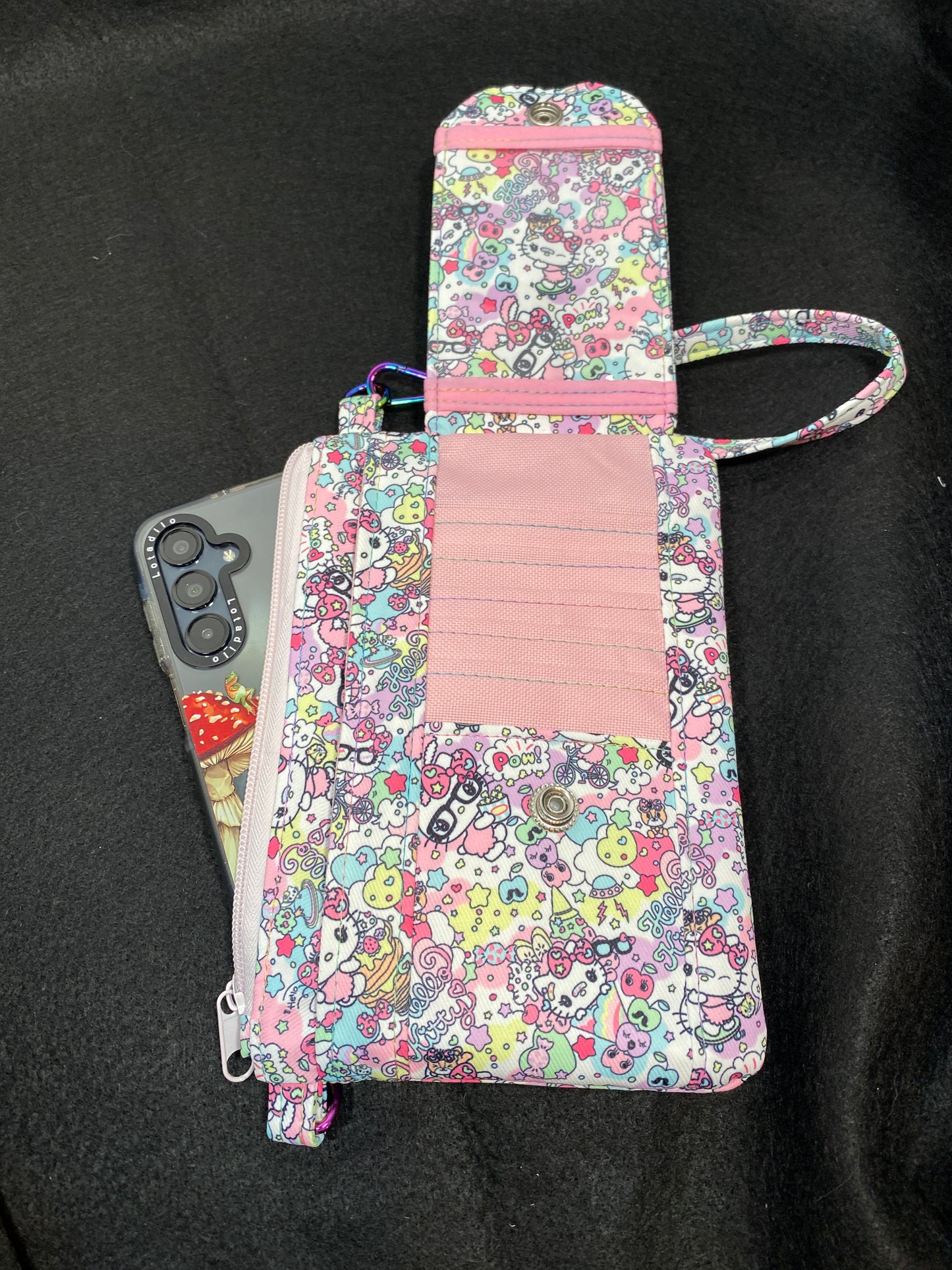 Hello Kitty themed big wallet -Pink