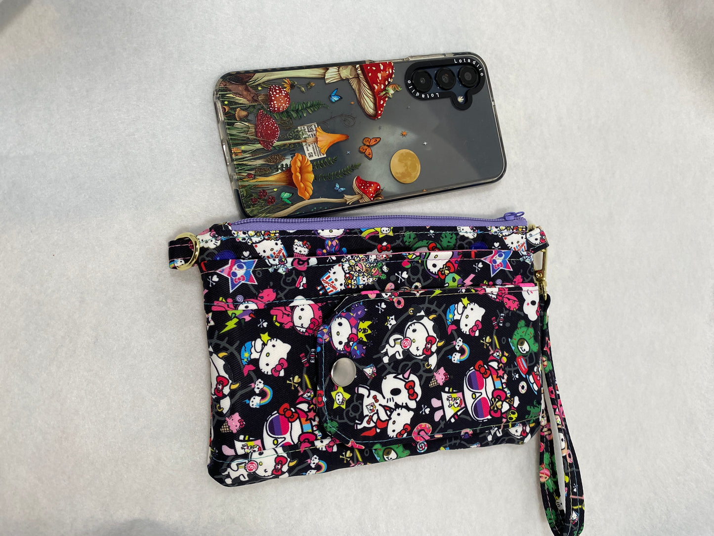 Hello Kitty themed big wallet