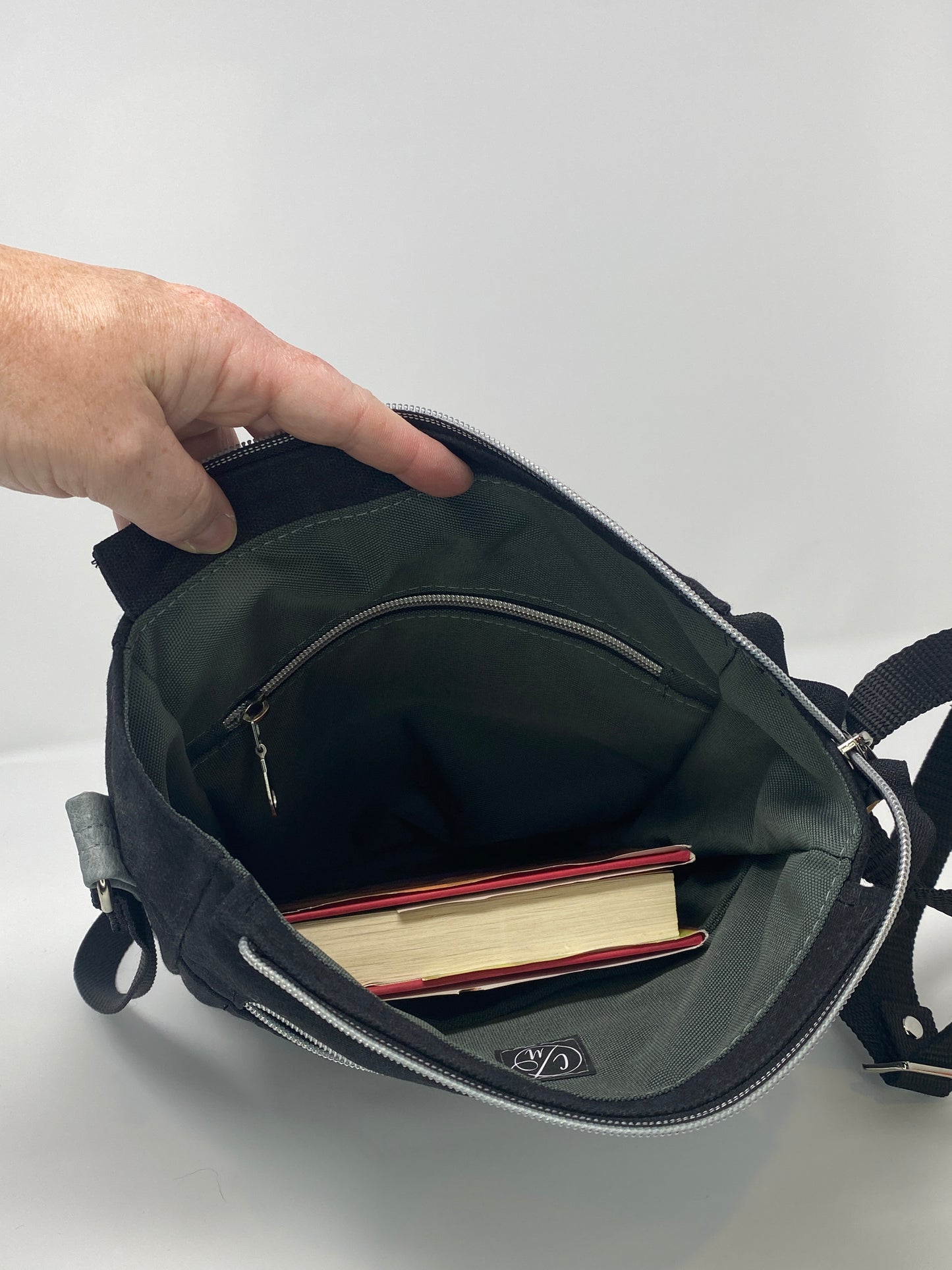 Embroidered Satchel Wolf on black
