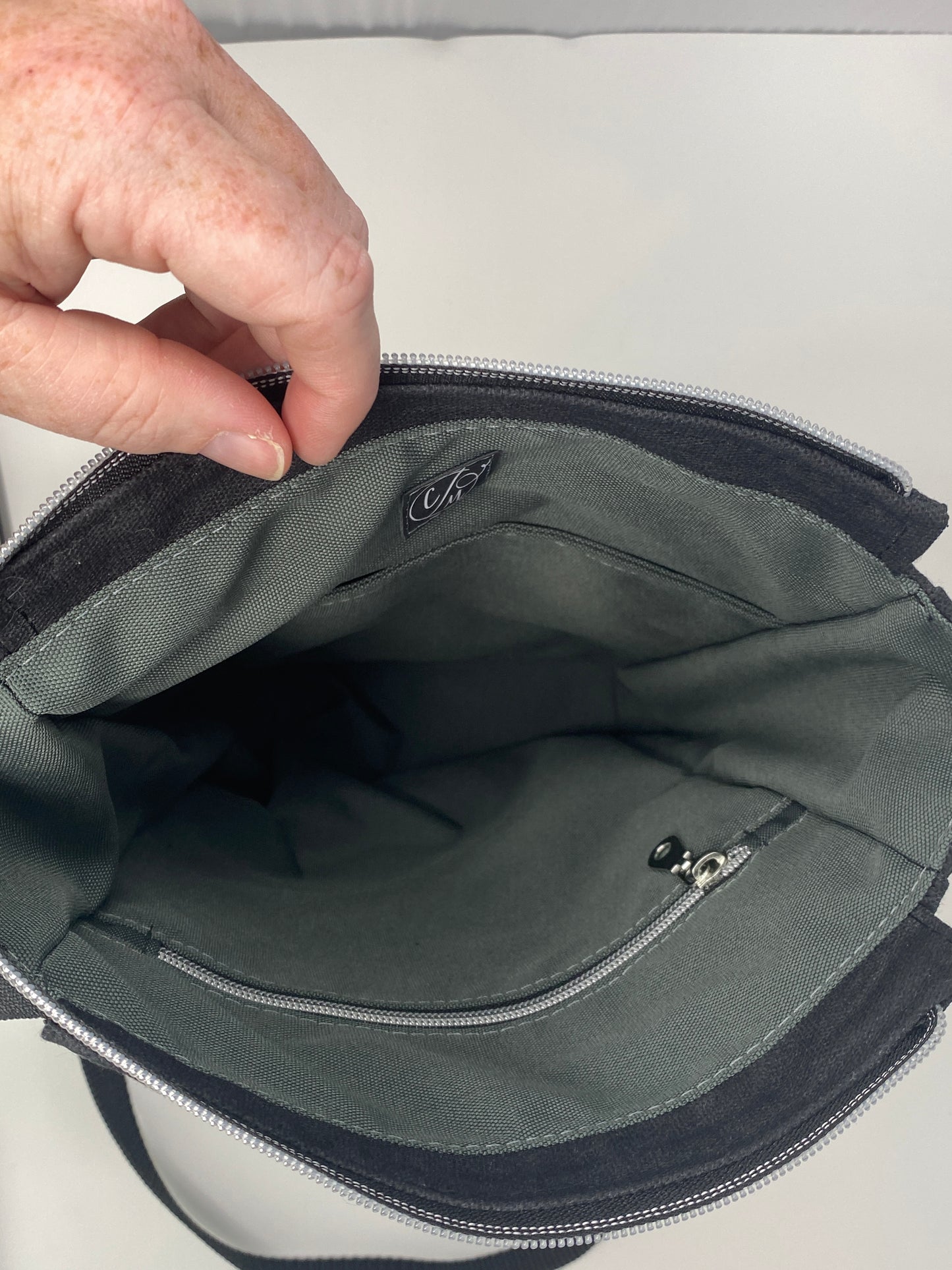 Embroidered Satchel Wolf on black