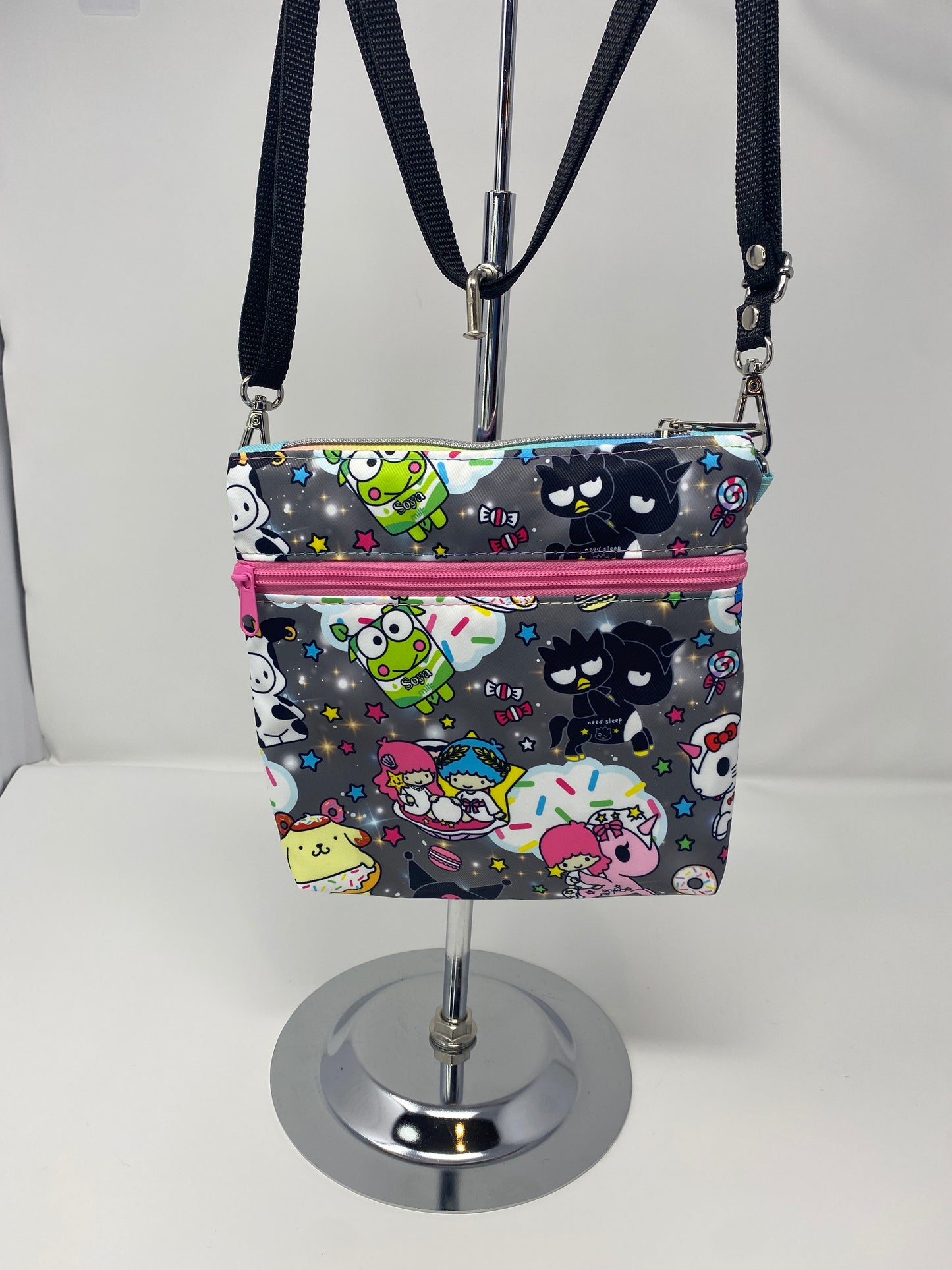 Zippy Bag Sanrio characters on Grey