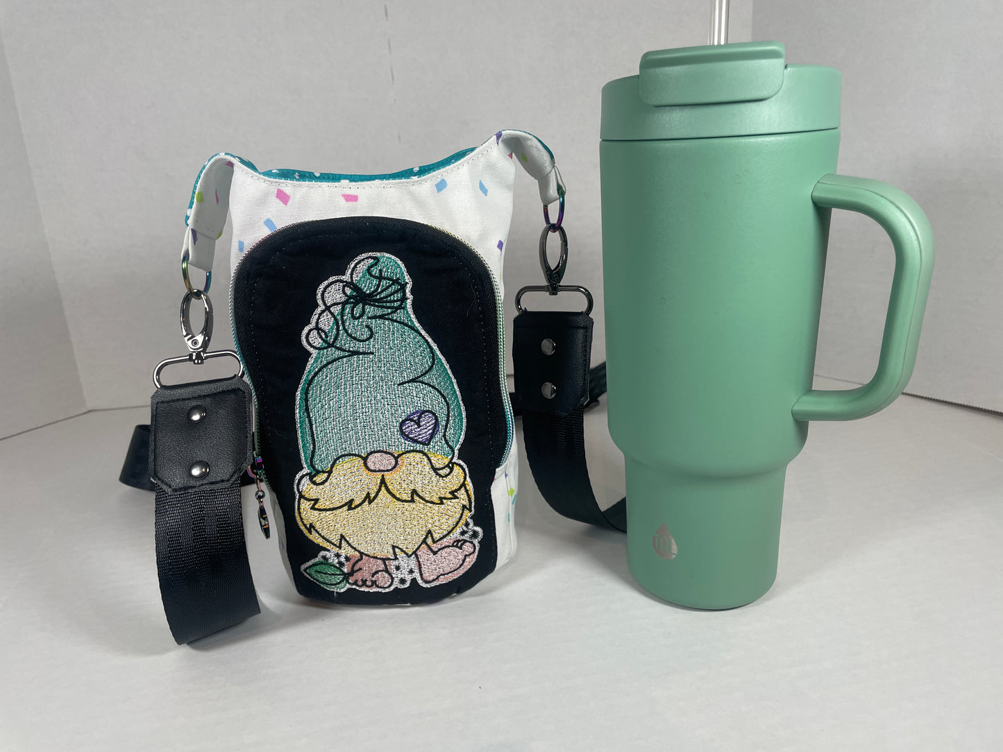 Water Bottle Shoulder Bag - Gnome