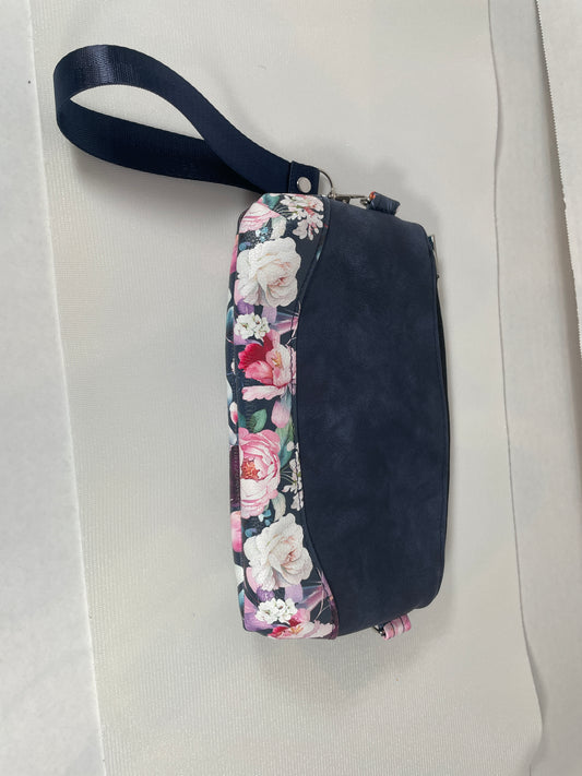 Wristlet Bag